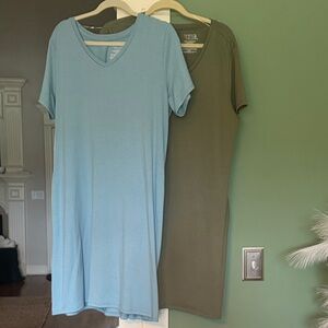 Set of 2 - Like New Lt Blue and Olive Green V-Neck T-Shirt Dresses - XL